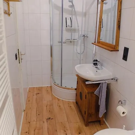 Apartment 3 - Shared House