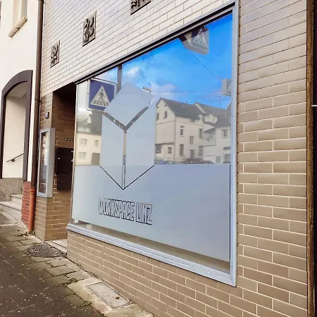 Doubleroom - Shared House - 2floor Nr3 * Linz am Rhein