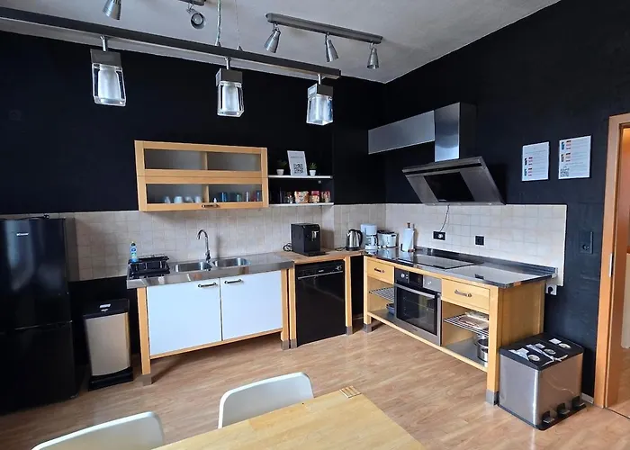 Doubleroom - Shared House - 2floor Nr3 דירה לינץ אם ריין